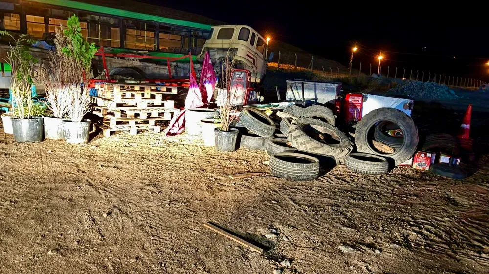 SİİRT’TE KENT DÜZENİ İÇİN DENETİMLER ARALIKSIZ SÜRÜYOR!