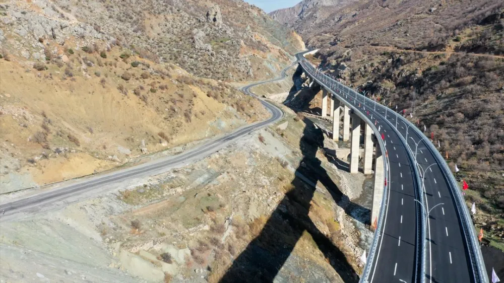 Demirışık Tüneli Tamamlandı: Siirt, Baykan–Bitlis Arası Yeni Yol Tamamen Hizmete Açıldı