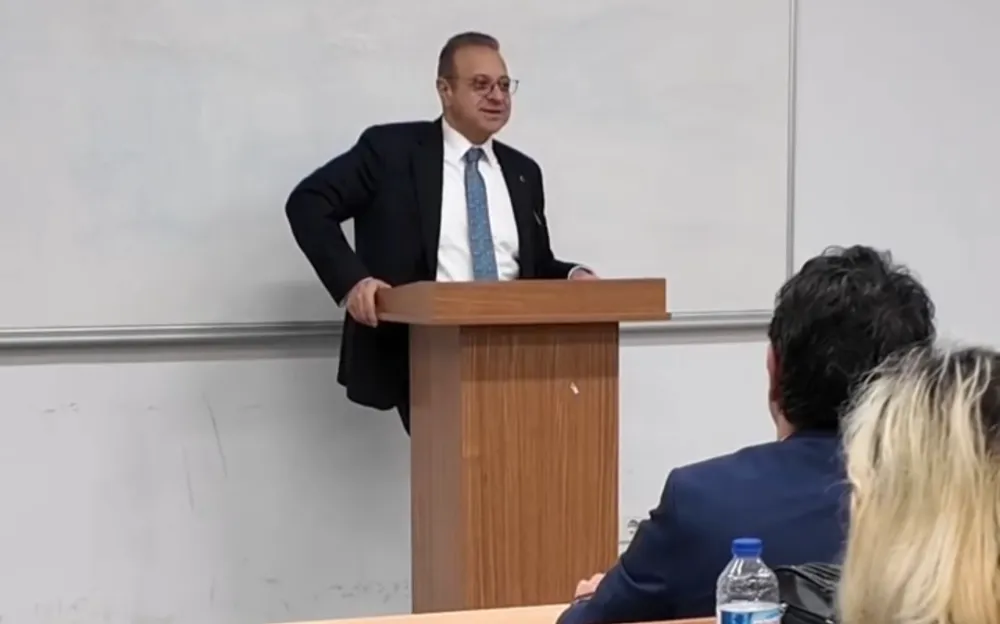 Egemen Bağış’tan Marmara Üniversitesi’nde “İletişim ve Diplomasi” Üzerine Örnek Buluşma