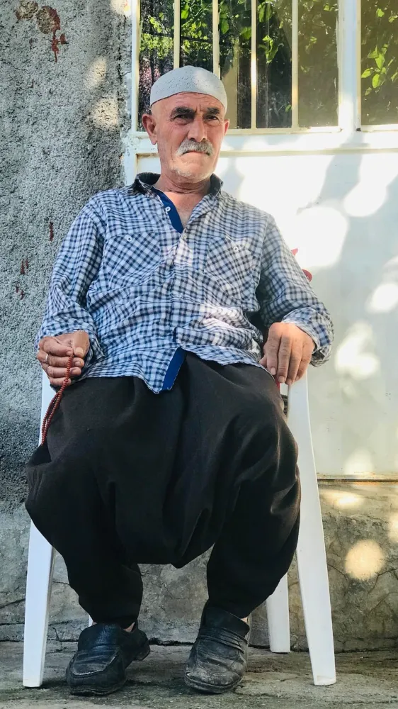 Kayıp yaşlı adamın cesedi bahçede çamurun içinde bulundu 