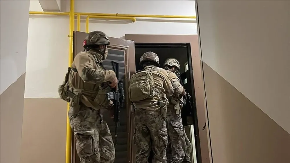 Siirt Dahil 7 İlde Eş Zamanlı “Tefecilik” Operasyonu: 35 Adrese Baskın, 4 Tutuklama