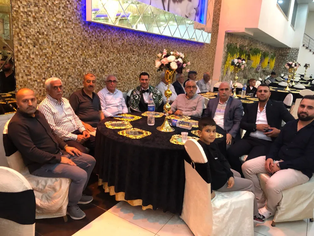 AK Parti Siirt Merkez İlçe Yönetiminden Özer ve Kızılay Ailelerine Tebrik