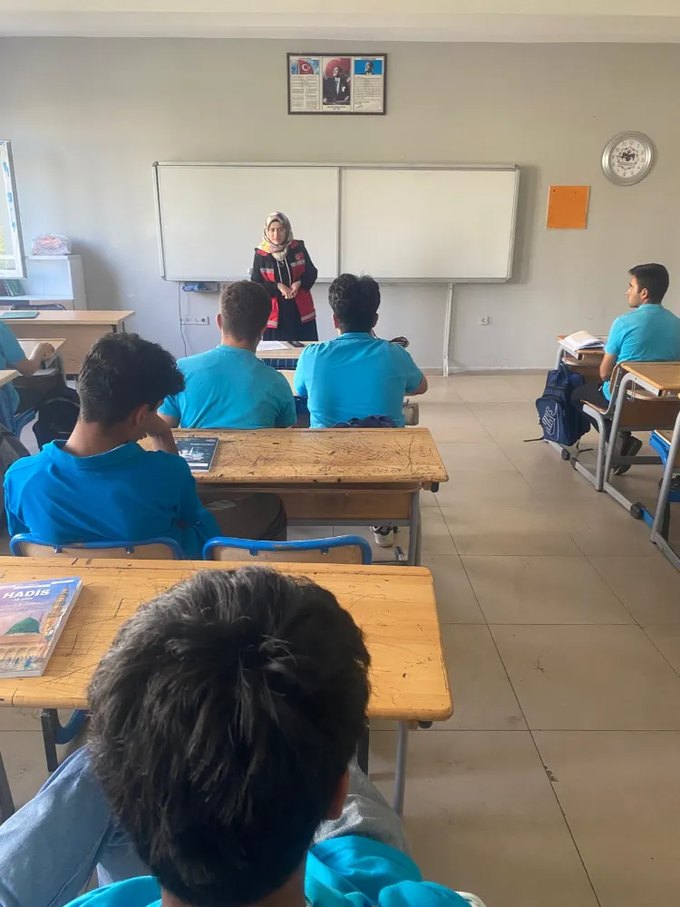 Siirt Kurtalan Sosyal Hizmet Merkezi’nden Lise Öğrencilerine Farkındalık Eğitimi