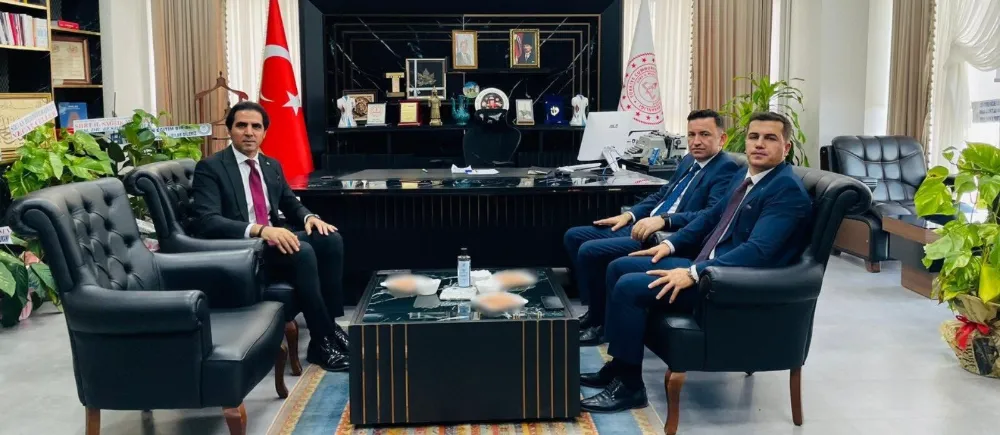 Siirt Pervari ve Eruh Kaymakamlarından İl Milli Eğitim Müdürü İlhan Saz’a Ziyaret