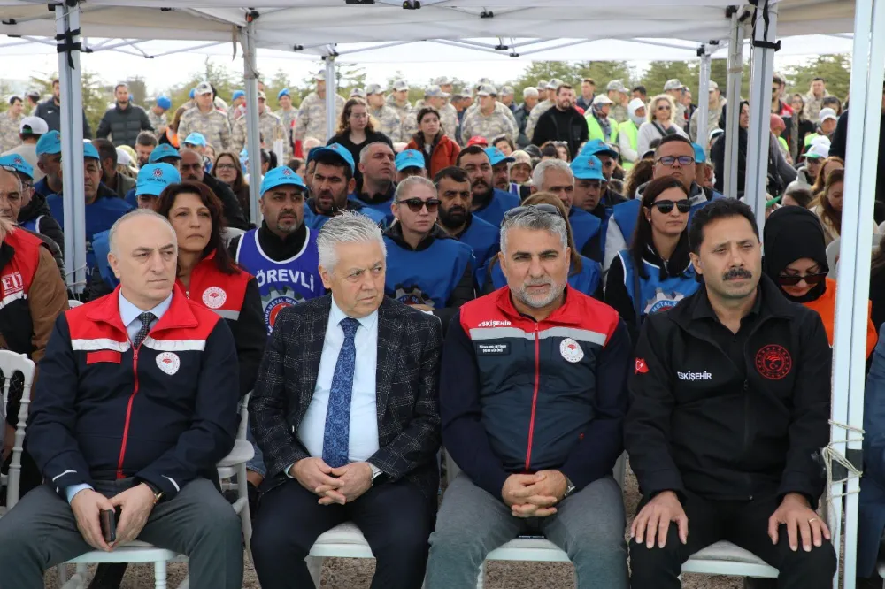 Eskişehir Siirtliler Derneği’nden (ESSİDER) “Geleceğe Nefes” Katkısı: Fidanlar Umutla Toprağa Emanet Edildi