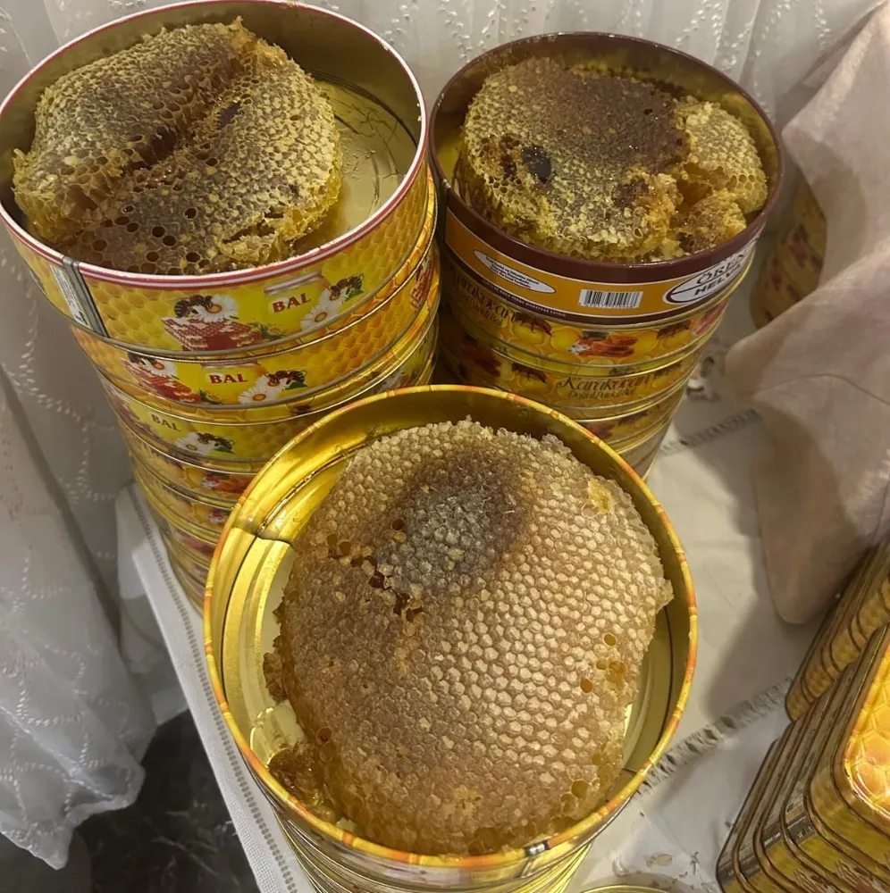 Siirtli Üretici Aziz Kurt’tan: Tamamen Doğal ve Organik Karakovan Balı – Siirt Üniversitesi Onaylı