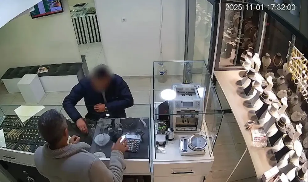 Sahte altın operasyonu: Anne ve iki kardeş suçüstü yakalandı