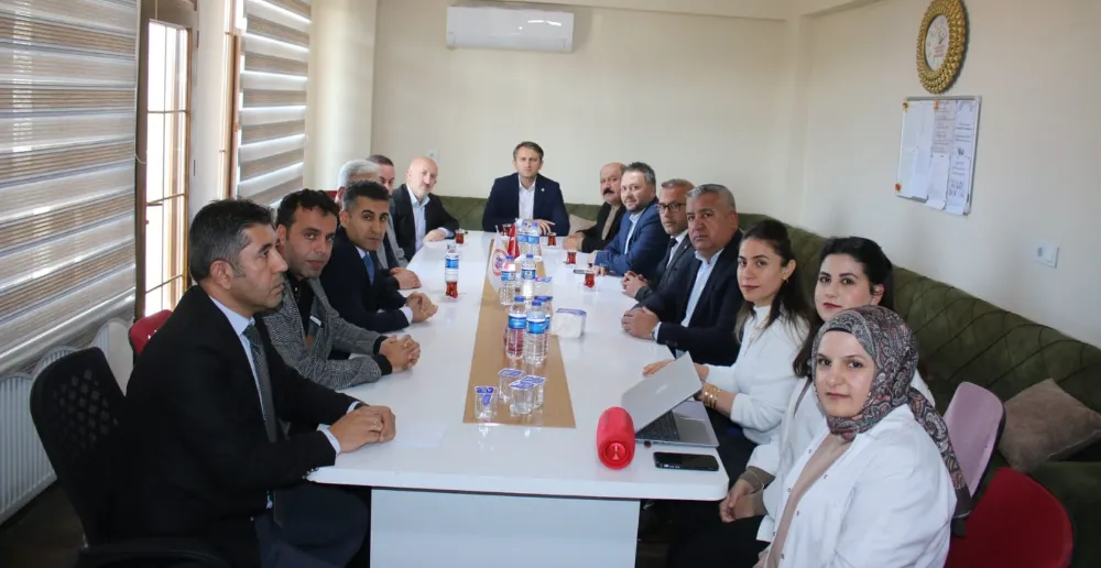 VEYSELKARANİ’DE UMUTYOLU REHABİLİTASYON MERKEZİ’NE ÜST DÜZEY ZİYARET