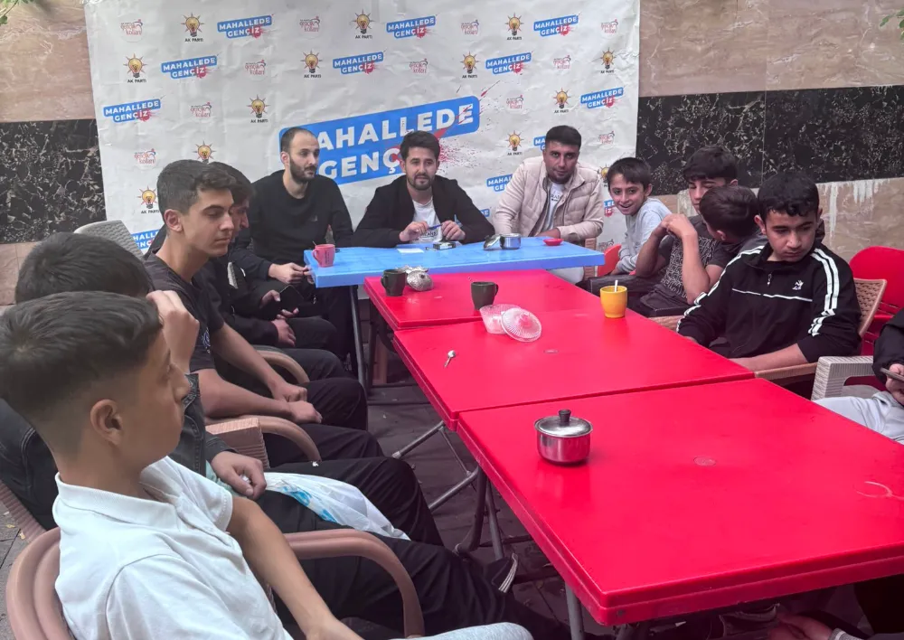 AK PARTİ BAYKAN GENÇLİK KOLLARI’NDAN “MAHALLEDE GENÇİZ” BULUŞMASI