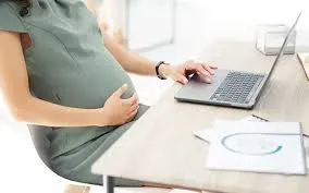 Doğum ve Babalık İzinlerinde Büyük Değişiklik: Anneler 24 Hafta, Babalar 10 Gün İzin Kullanacak