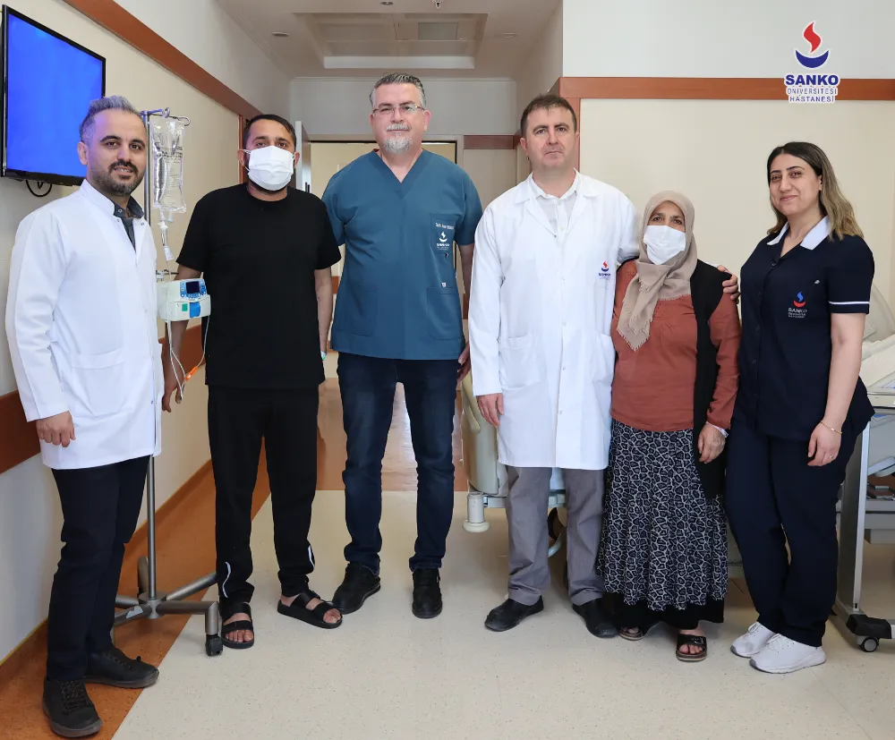 SANKO Üniversitesi Hastanesi’nde anneden oğluna ikinci hayat