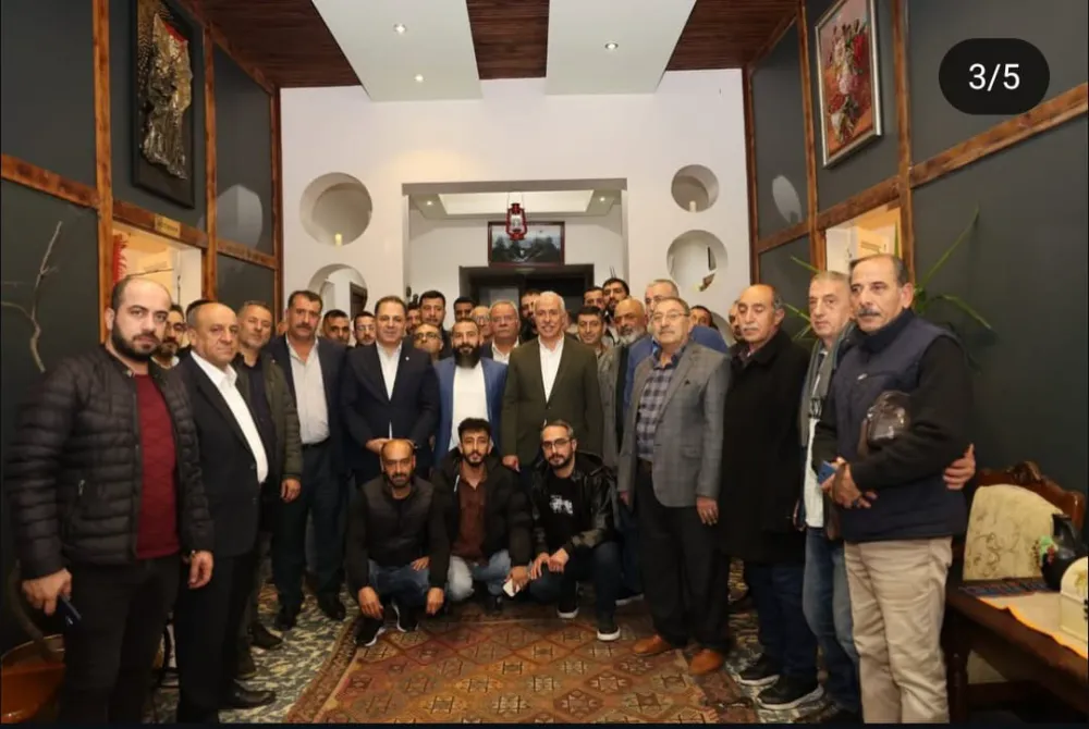 Mersin Siirtliler Derneği’nden Akdeniz Belediye Başkanı’na Ziyaret: “Mersin’deki Tüm Hemşehrilerimizi Derneğimize Bekliyoruz”