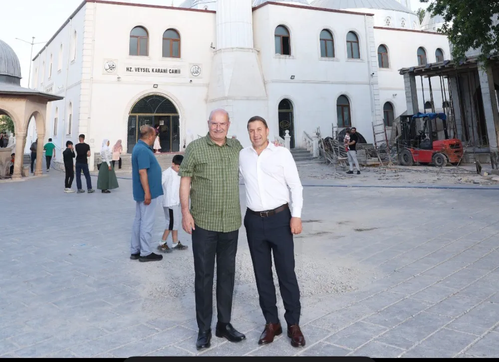 ATO Başkanı Gürsel Baran’dan Veysel Karani Türbesi’ne Ziyaret