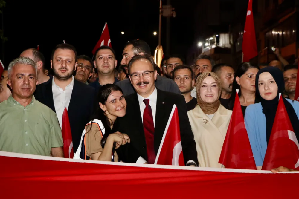 Siirt’te 15 Temmuz Ruhu Binlerce Vatandaşla Yeniden Canlandı