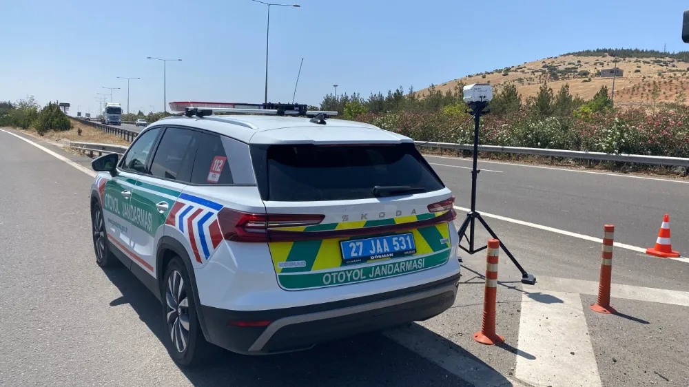 Hız sınırını aşan sürücüler cezaya maruz kaldı