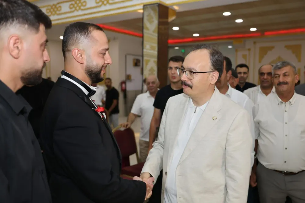 Vali Kızılkaya, Cellek Ailesinin Düğün Merasimine Katılarak Genç Çifte Mutluluk Diledi
