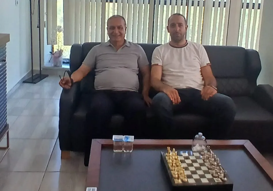 Siirt’te Anlamlı Buluşma: Başmüfettiş Uğur Mavi ile Hasret Giderildi