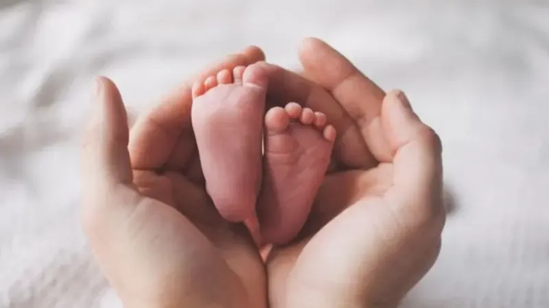 Türkiye’de Doğumlar Alarm Veriyor: Çocuk Sayısı Tarihi Dipte