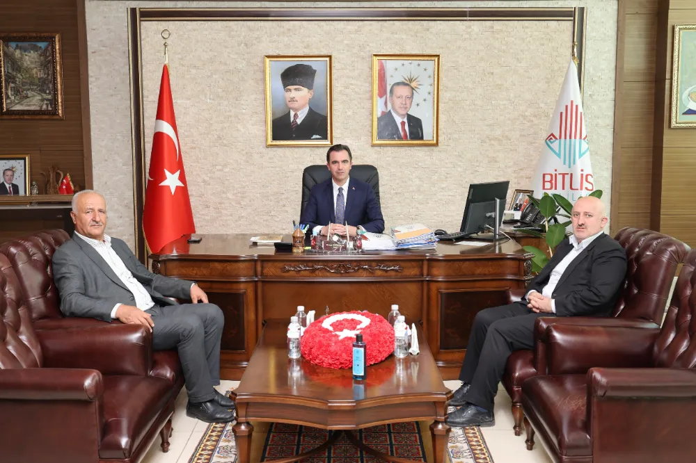 Cesur ve Dürüst Duruşuyla Tanınan Bitlis Valisi Karakaya’ya Anlamlı Ziyaret