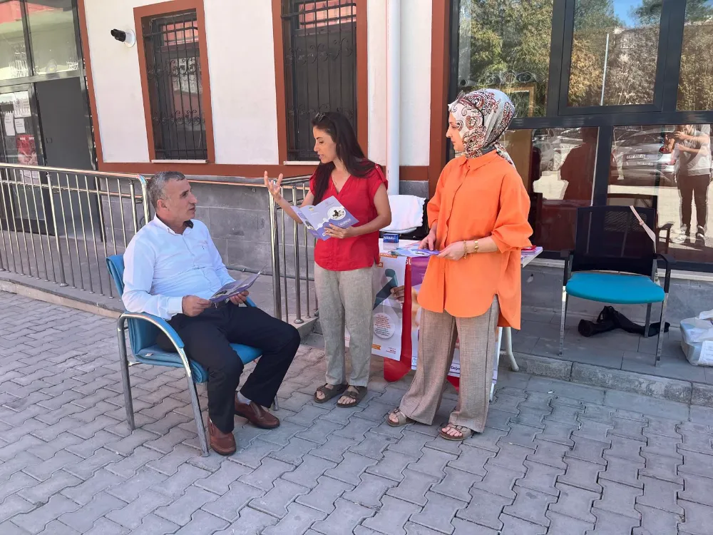 Siirt’te Dicle Fest ve Sağlık Merkezinde Vatandaşlara Sağlık Bilgilendirmesi